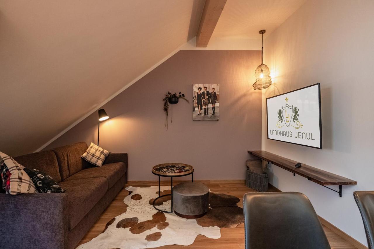 TröpolachLandhaus Jenulアパートメント エクステリア 写真